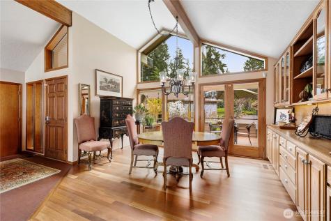1837 E Woodhaven Lane Port Angeles WA 98362