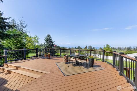 1837 E Woodhaven Lane Port Angeles WA 98362