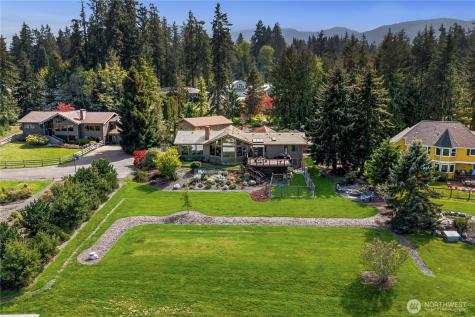 1837 E Woodhaven Lane Port Angeles WA 98362