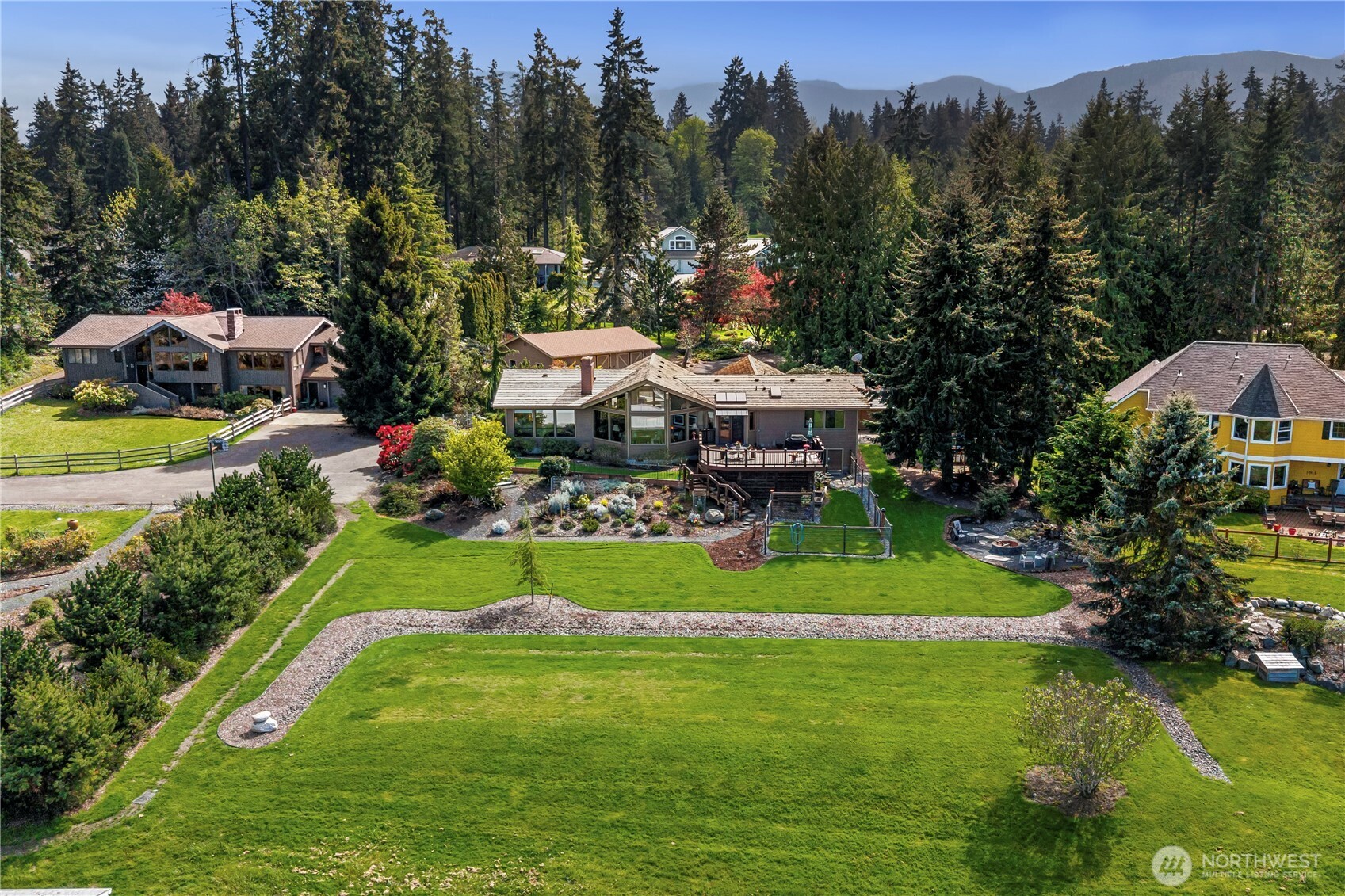 1837 E Woodhaven Lane Port Angeles WA 98362