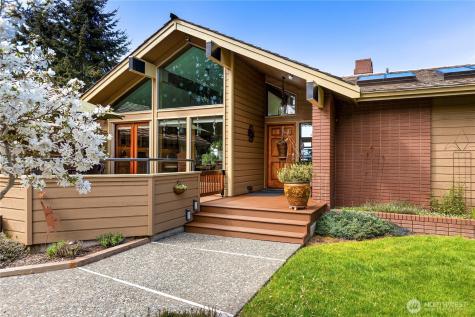 1837 E Woodhaven Lane Port Angeles WA 98362