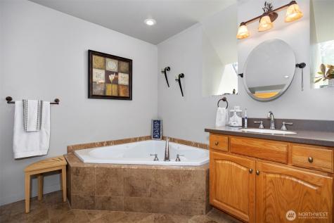 9474 Freedom Place Blaine WA 98230