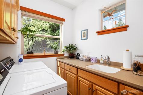9474 Freedom Place Blaine WA 98230