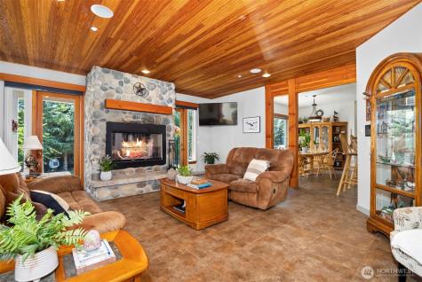 9474 Freedom Place Blaine WA 98230