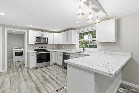 12520 SW Lindi Lane Port Orchard WA 98367