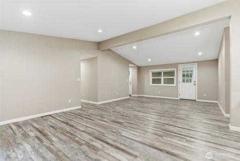 12520 SW Lindi Lane Port Orchard WA 98367