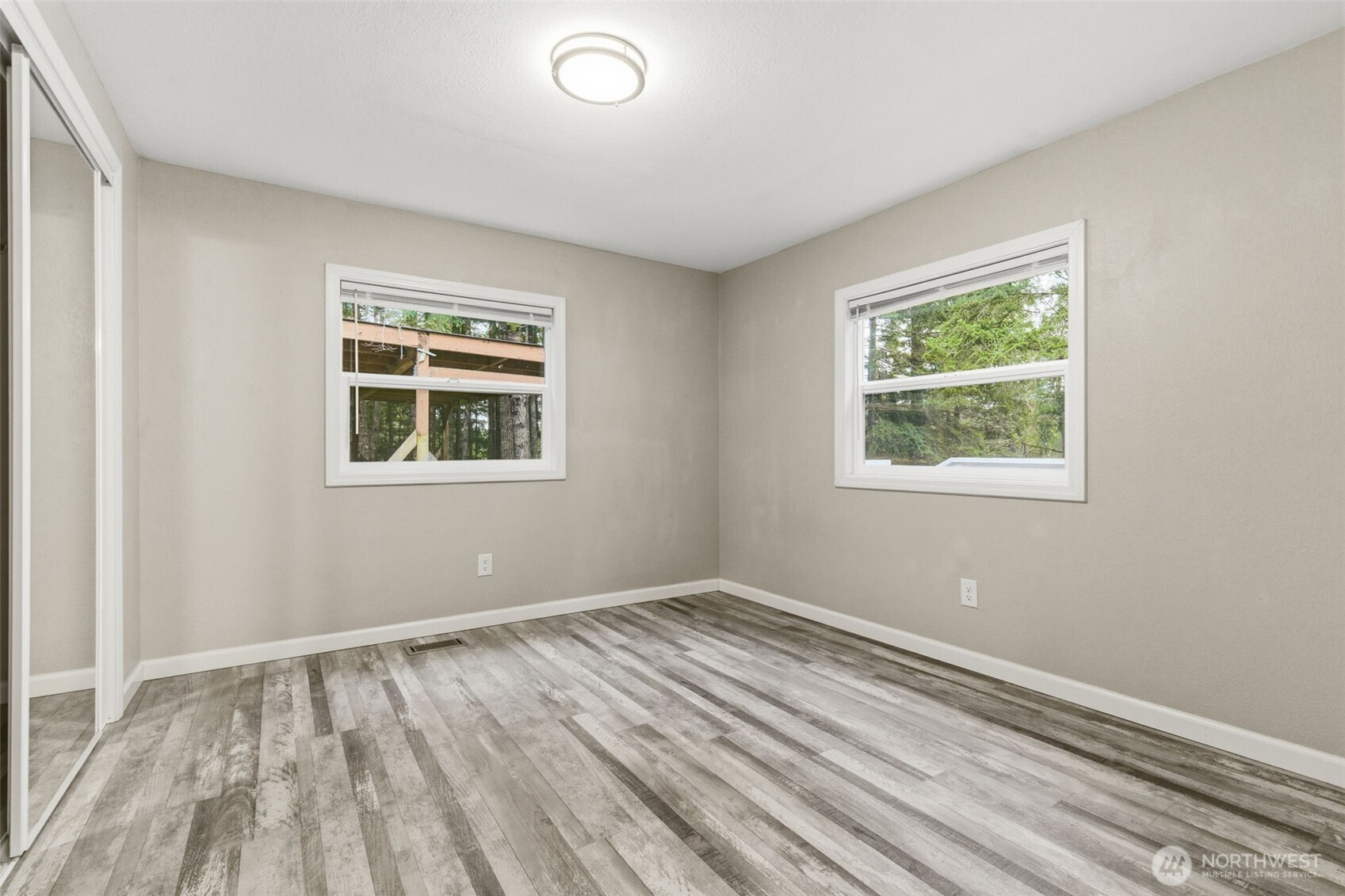 12520 SW Lindi Lane Port Orchard WA 98367
