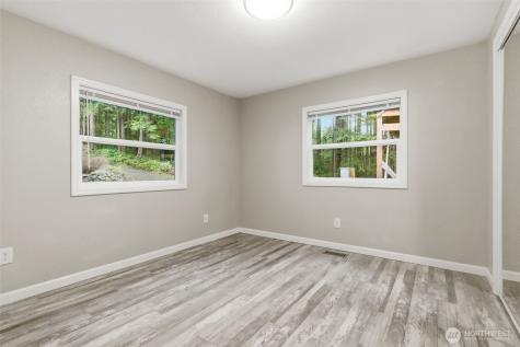 12520 SW Lindi Lane Port Orchard WA 98367