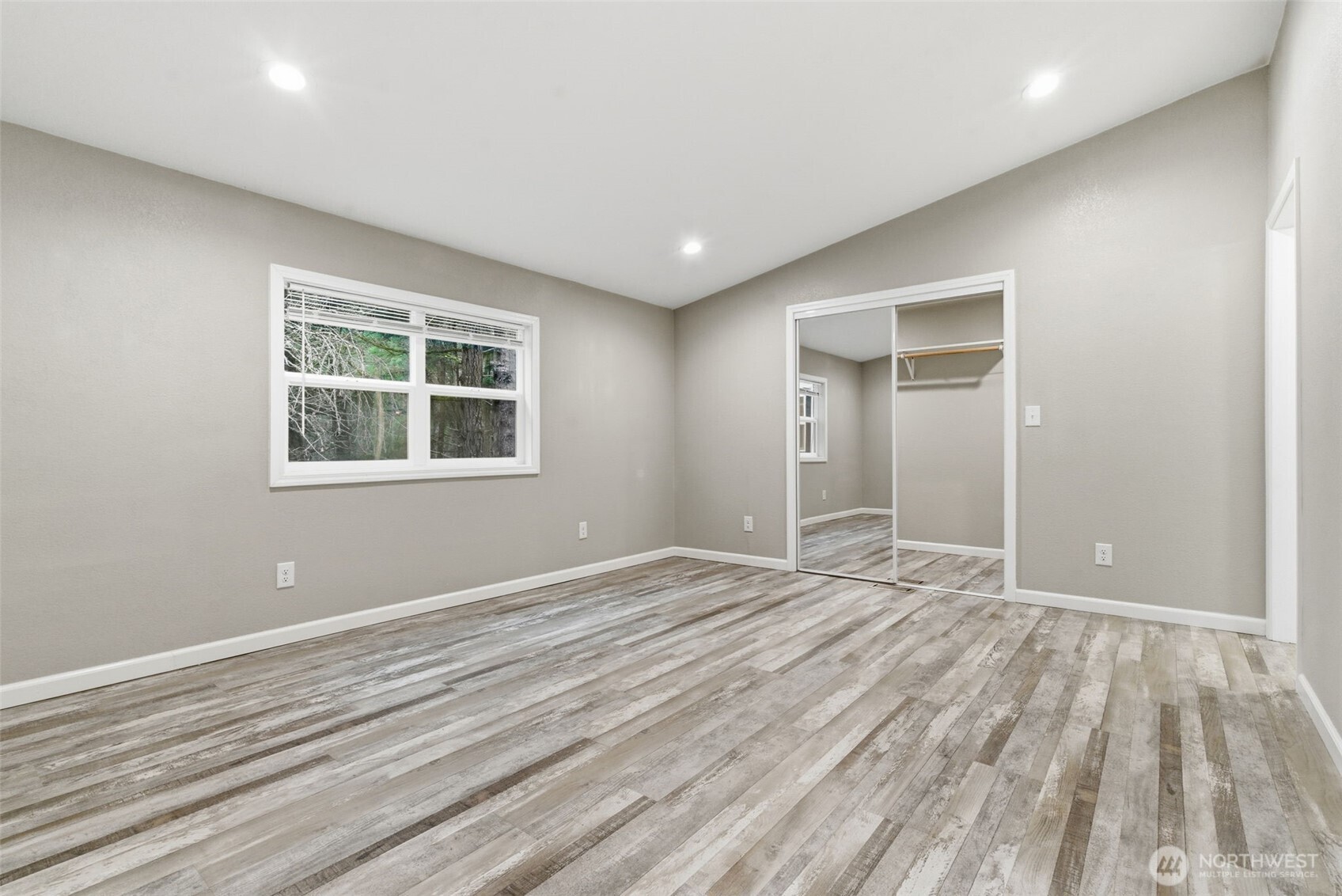 12520 SW Lindi Lane Port Orchard WA 98367