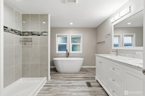 12520 SW Lindi Lane Port Orchard WA 98367