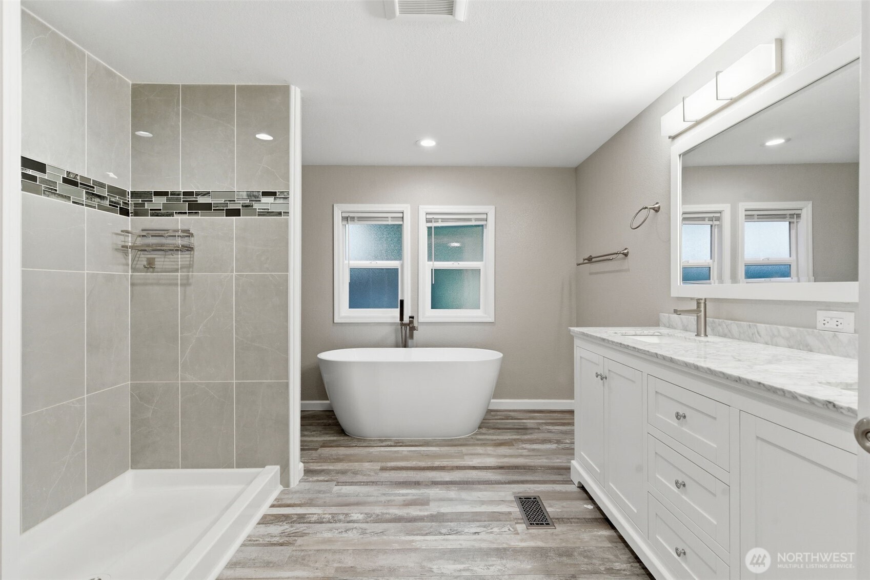 12520 SW Lindi Lane Port Orchard WA 98367