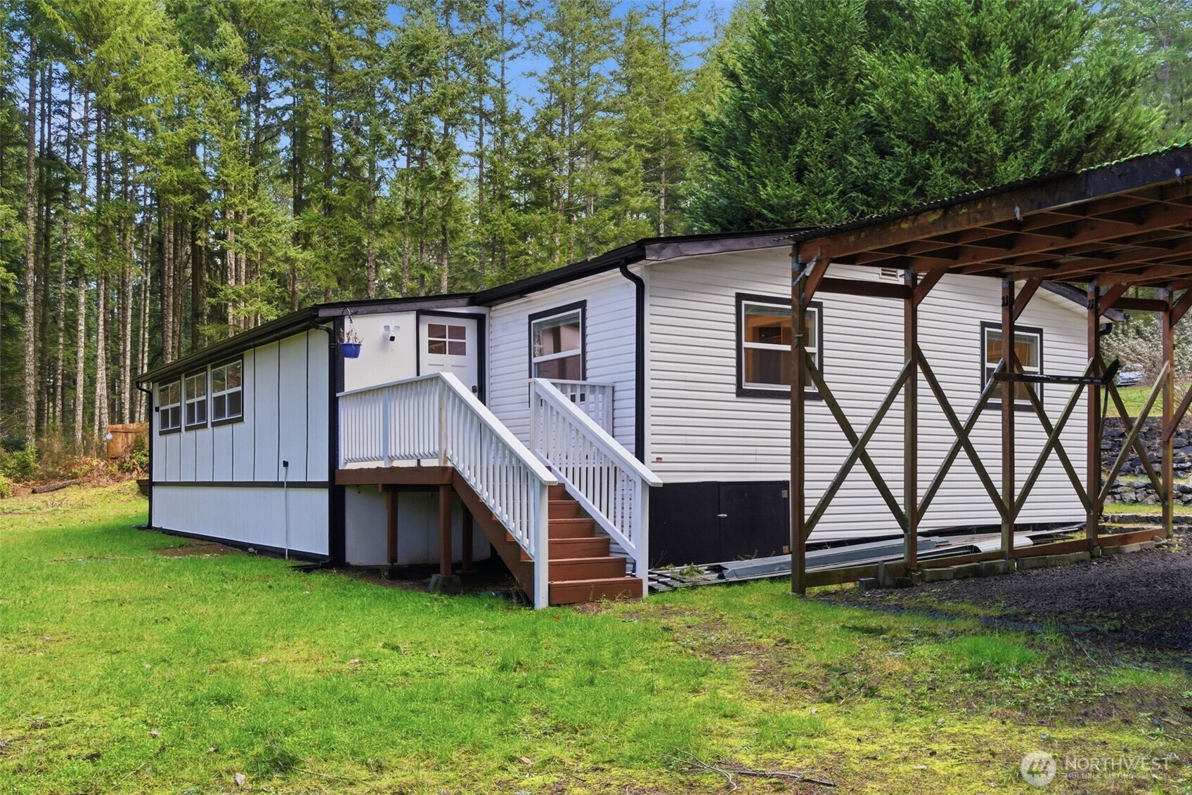 12520 SW Lindi Lane Port Orchard WA 98367