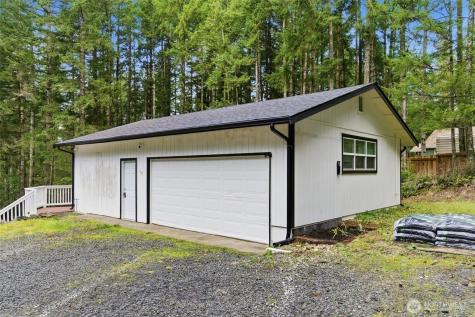 12520 SW Lindi Lane Port Orchard WA 98367