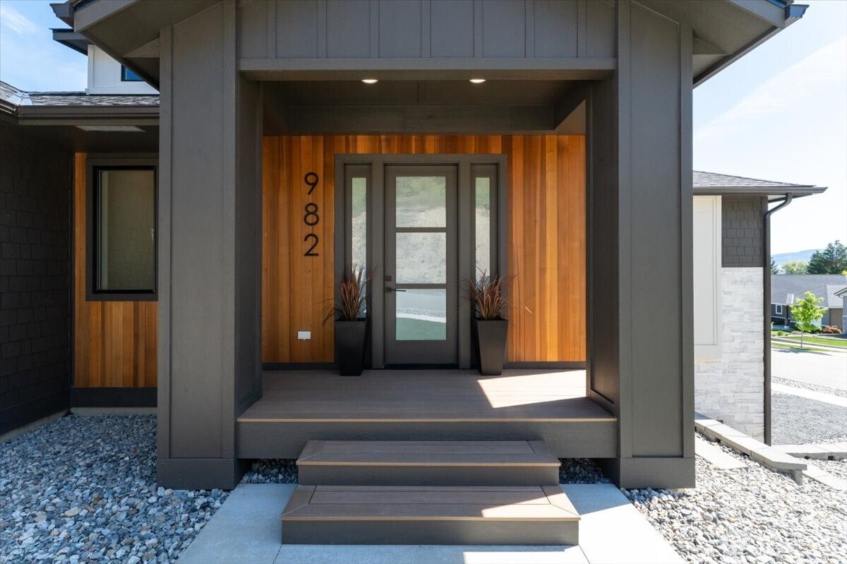 982 Spring Mountain Drive Wenatchee WA 98801