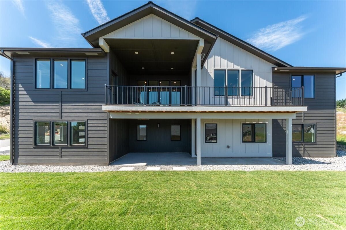 982 Spring Mountain Drive Wenatchee WA 98801