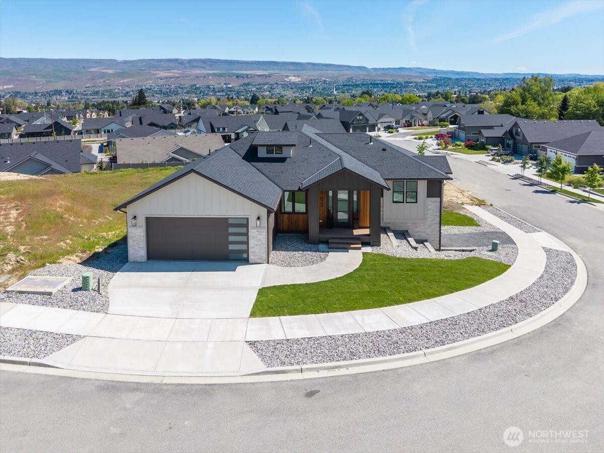 982 Spring Mountain Drive Wenatchee WA 98801