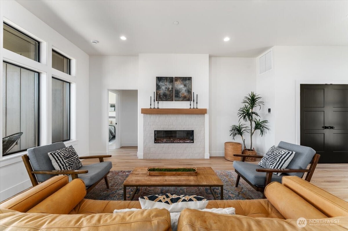 982 Spring Mountain Drive Wenatchee WA 98801