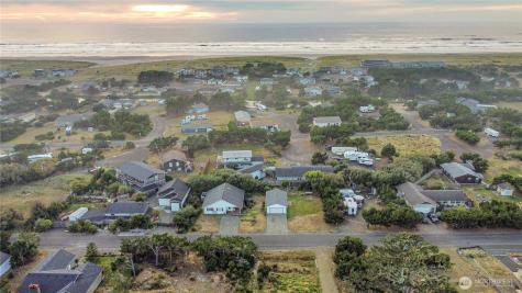 35302 I Place Ocean Park WA 98640