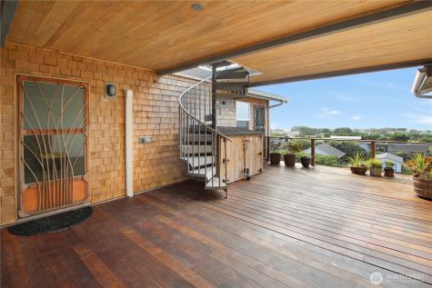 35302 I Place Ocean Park WA 98640