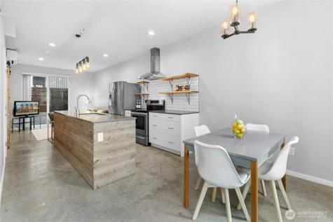 6641 Carleton Avenue S Seattle WA 98108