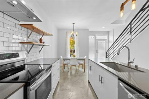 6641 Carleton Avenue S Seattle WA 98108