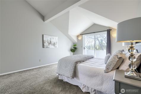 806 NW 52nd Street Seattle WA 98107