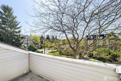 806 NW 52nd Street Seattle WA 98107