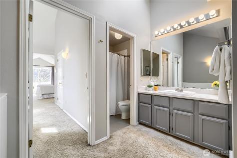 806 NW 52nd Street Seattle WA 98107