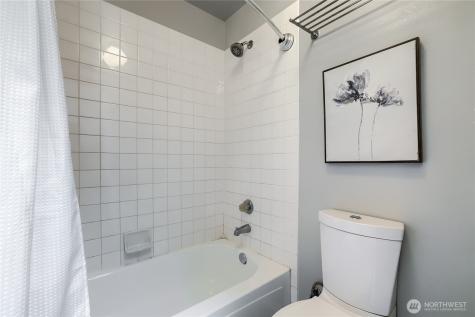 806 NW 52nd Street Seattle WA 98107