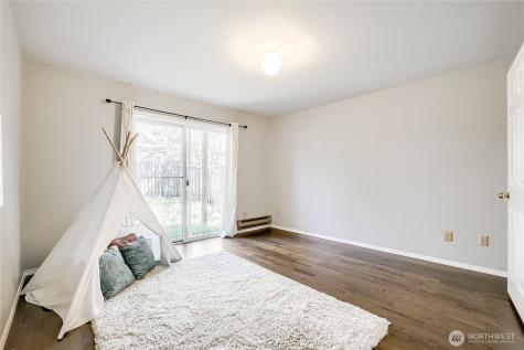 806 NW 52nd Street Seattle WA 98107