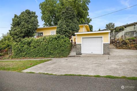 2508 Willow Seattle WA 98108