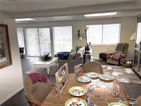 107 Westlake Road Oroville WA 98844