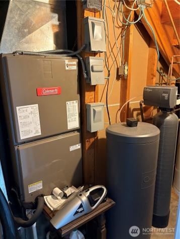 107 Westlake Road Oroville WA 98844