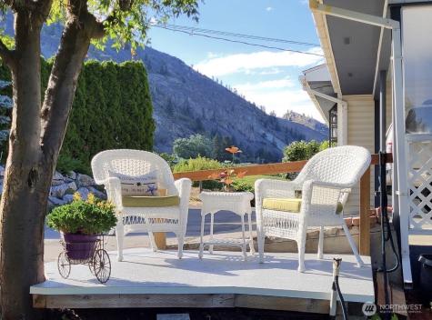 107 Westlake Road Oroville WA 98844