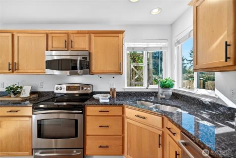 18628 10th Avenue SE Bothell WA 98012