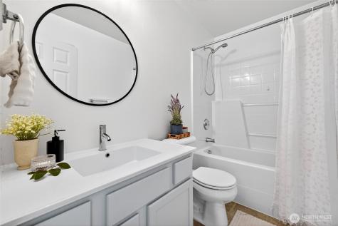 18628 10th Avenue SE Bothell WA 98012