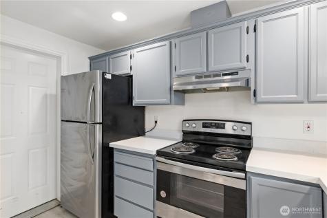 10236 42nd Avenue NE Marysville WA 98271