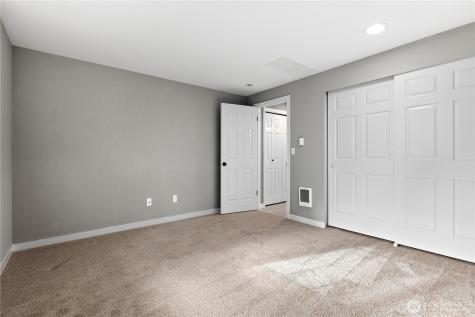 10236 42nd Avenue NE Marysville WA 98271