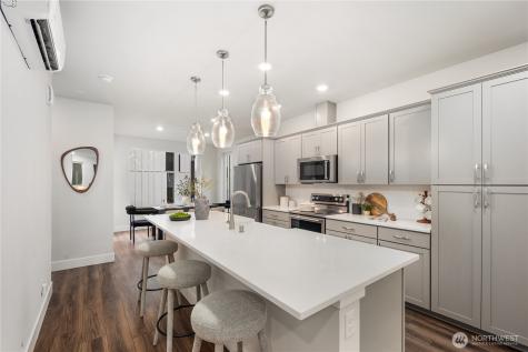 13335 Greenwood Avenue N Seattle WA 98133