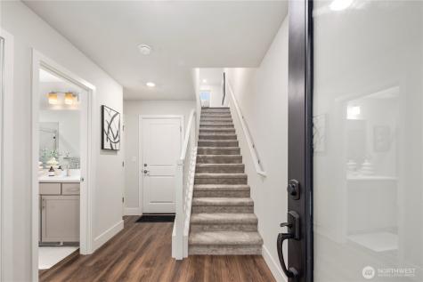 13335 Greenwood Avenue N Seattle WA 98133
