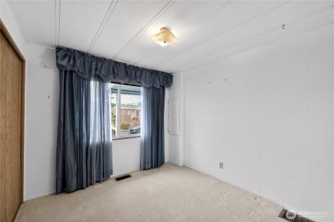 2725 E Fir St Unit 105 Mount Vernon WA 98273