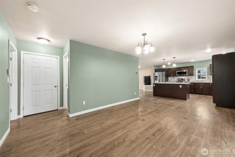 101 Murphy Lane S Rainier WA 98576