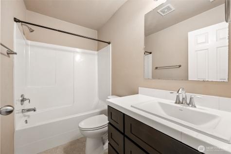 101 Murphy Lane S Rainier WA 98576