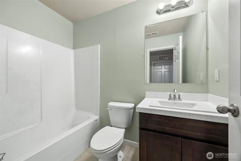 101 Murphy Lane S Rainier WA 98576