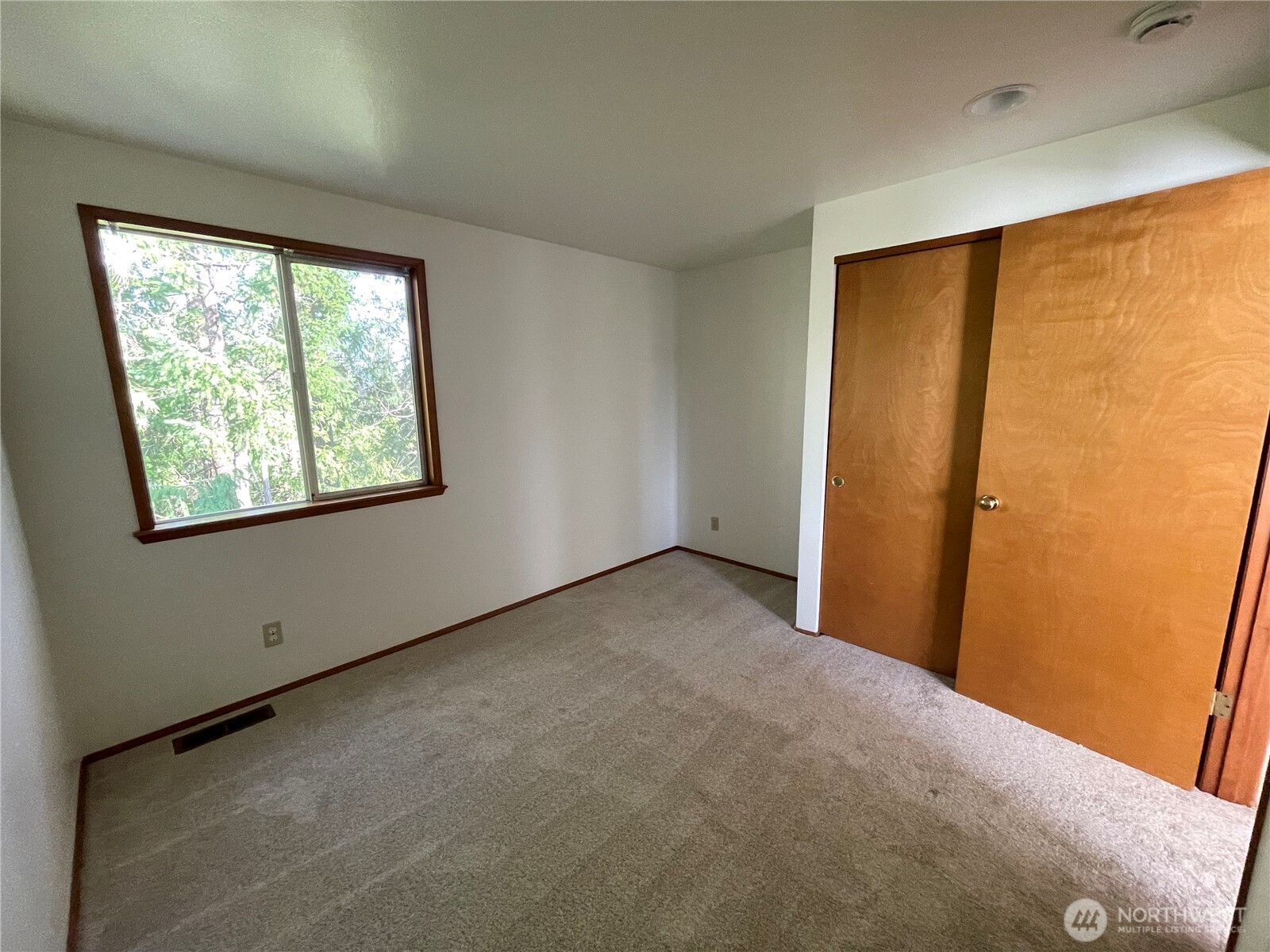 7016 Osprey Circle Bremerton WA 98312