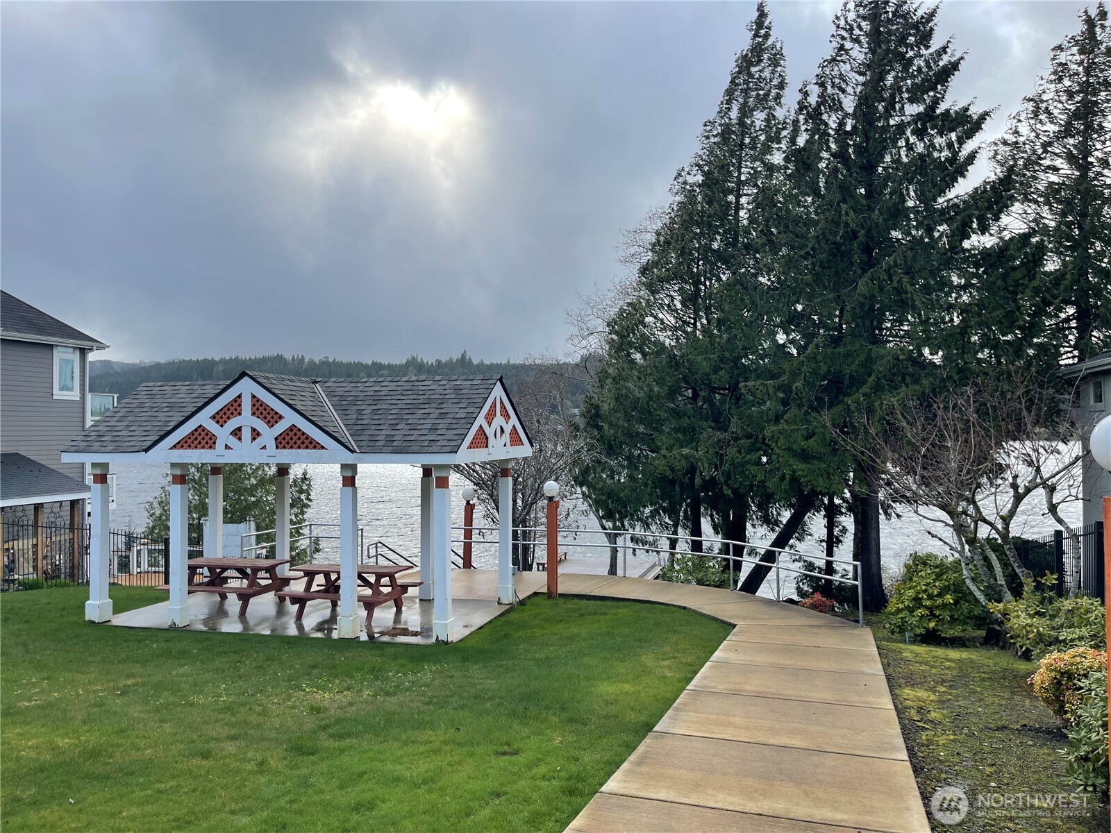 7016 Osprey Circle Bremerton WA 98312