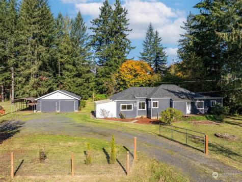 2953 Us Highway 12 Silver Creek WA 98585