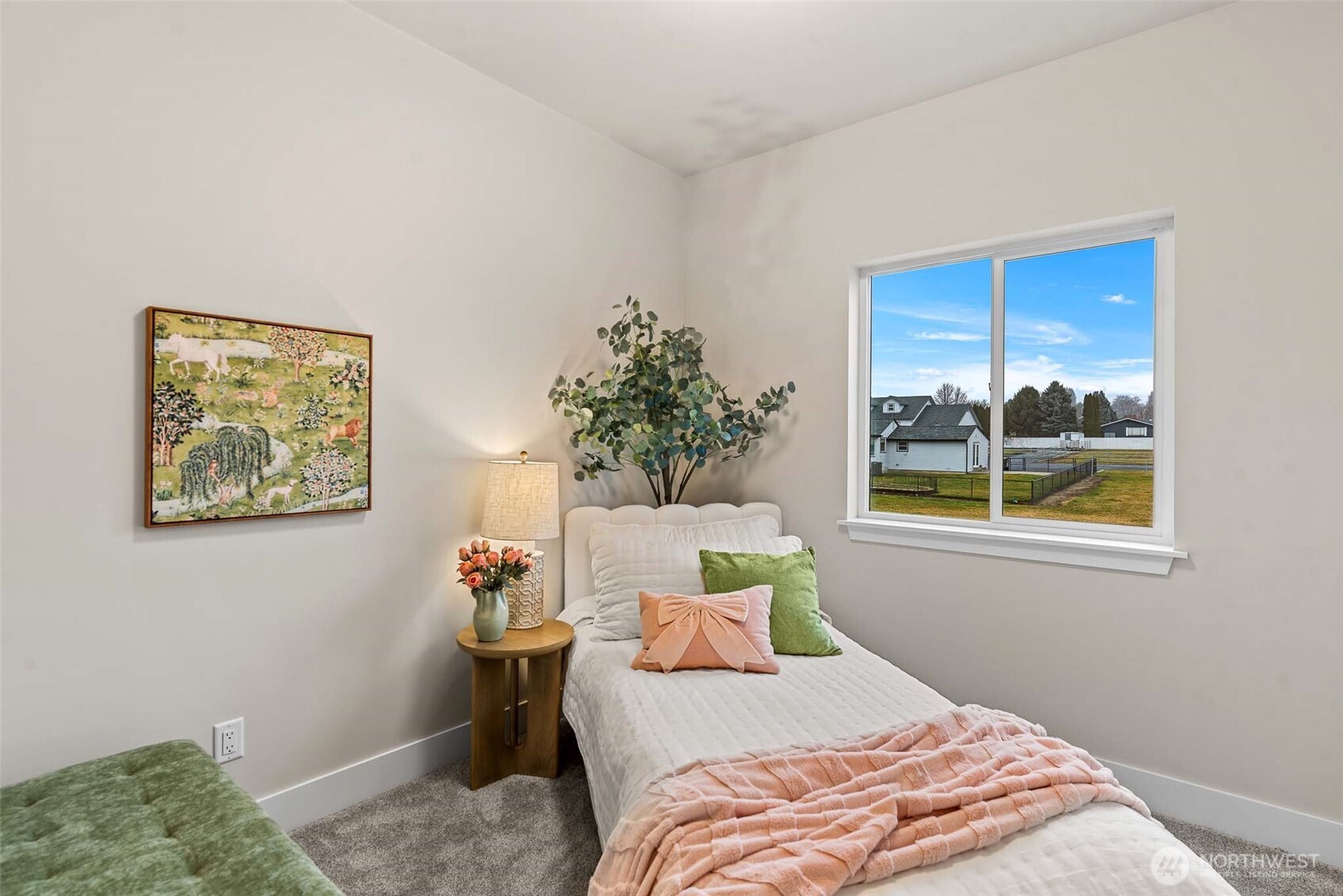 1075 Red Apple Road Wenatchee WA 98801