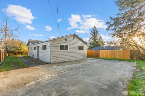 5920 S 118th Street Seattle WA 98178