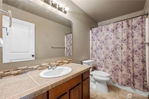 12213 58th Drive NE Marysville WA 98271